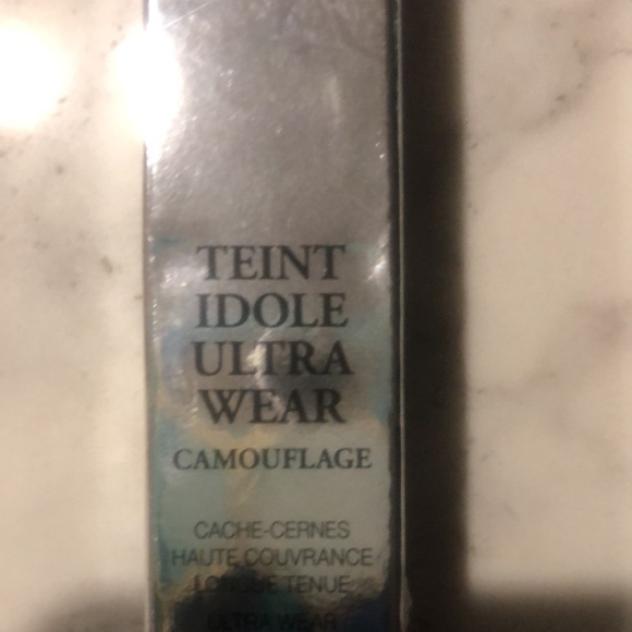 Lancome feel so good 010C Teine idole 110 ivoire - Picture 2 of 10